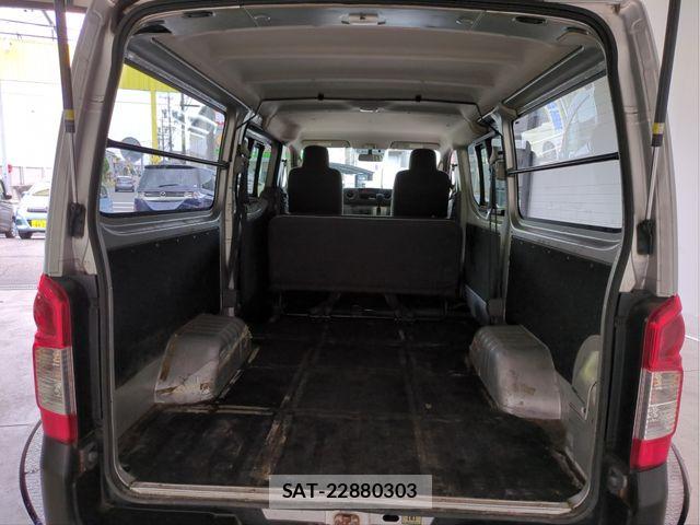 Nissan NV350 Caravan 2012-07 8246245-6