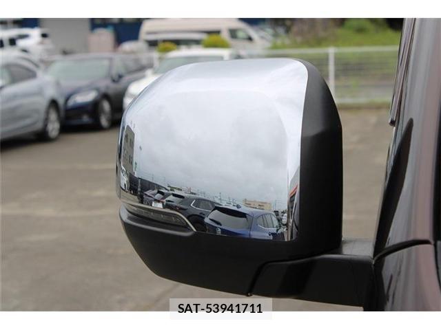 Nissan NV350 Caravan 2021-06 8246242-12