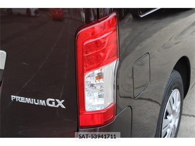 Nissan NV350 Caravan 2021-06 8246242-17
