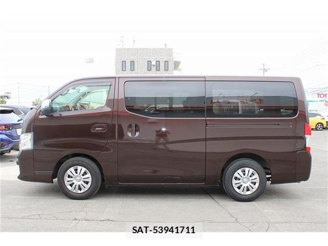 Nissan NV350 Caravan 2021-06 8246242-20