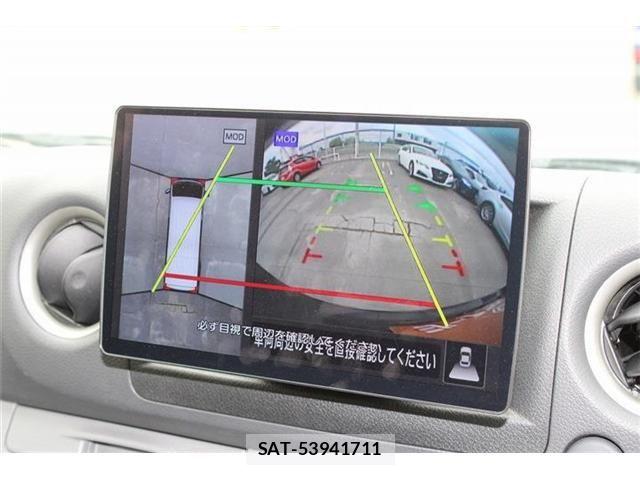 Nissan NV350 Caravan 2021-06 8246242-2