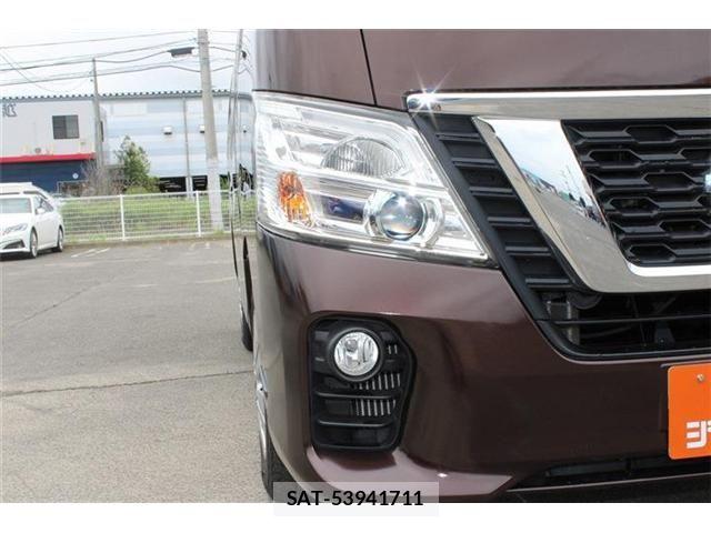 Nissan NV350 Caravan 2021-06 8246242-7