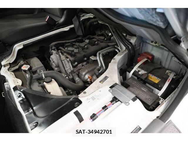 Nissan NV350 Caravan 2019-03 8246244-13