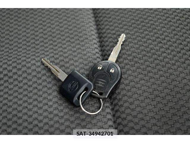 Nissan NV350 Caravan 2019-03 8246244-26