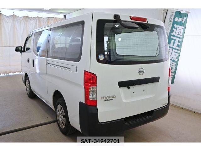 Nissan NV350 Caravan 2019-03 8246244-2
