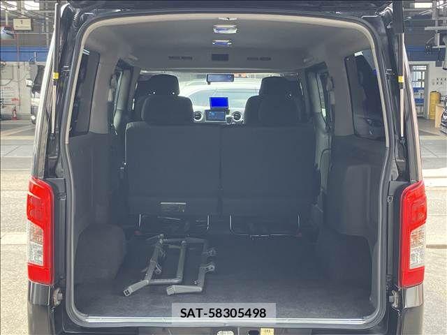 Nissan NV350 Caravan 2020-03 8246238-12