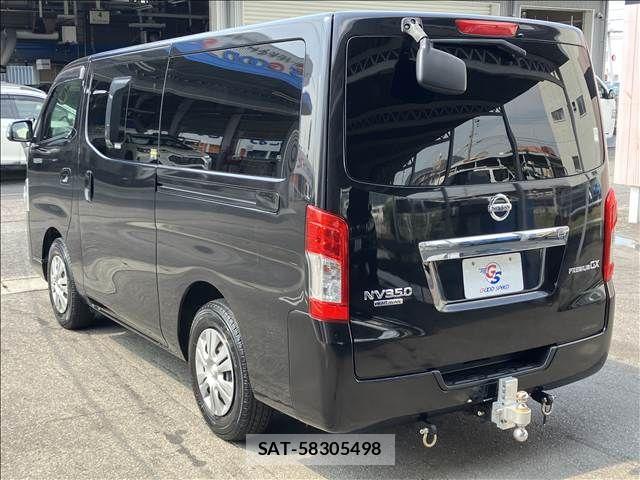 Nissan NV350 Caravan 2020-03 8246238-16