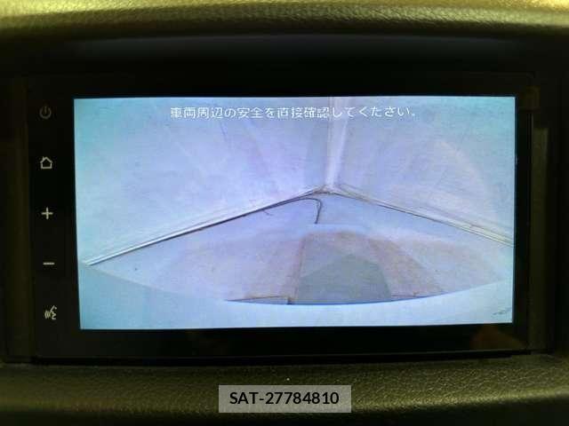 Nissan NV350 Caravan 2021-05 8246243-13