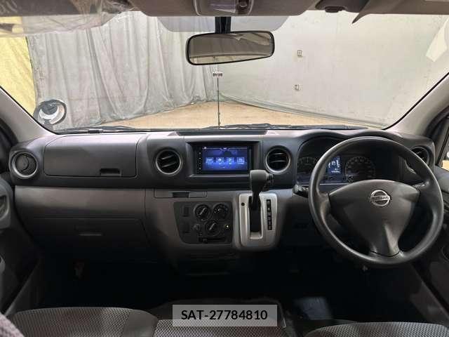 Nissan NV350 Caravan 2021-05 8246243-14