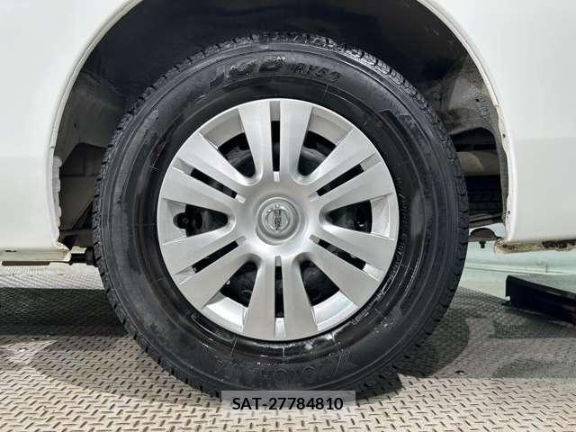 Nissan NV350 Caravan 2021-05 8246243-24