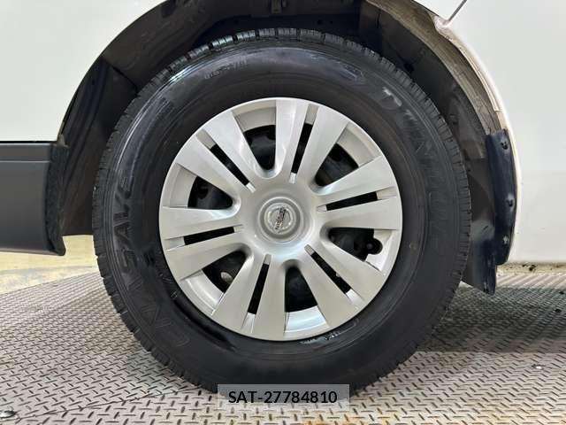 Nissan NV350 Caravan 2021-05 8246243-25