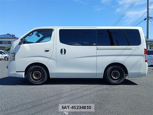 Nissan NV350 Caravan 2021-01 8246240-10