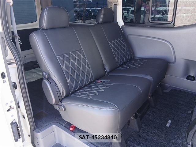 Nissan NV350 Caravan 2021-01 8246240-15