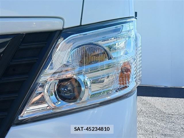 Nissan NV350 Caravan 2021-01 8246240-26
