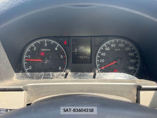 Nissan NV350 Caravan 2021-03 8131736-7