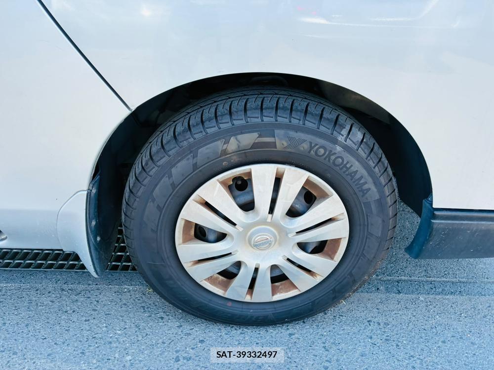 Nissan NV350 Caravan 2020-04 8107911-28