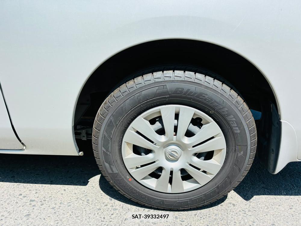 Nissan NV350 Caravan 2020-04 8107911-30