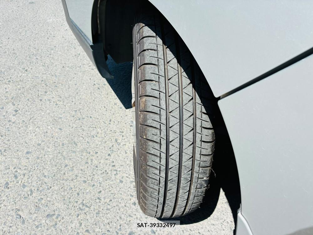Nissan NV350 Caravan 2020-04 8107911-31