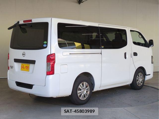 Nissan NV350 Caravan 2020-05 8316181-1
