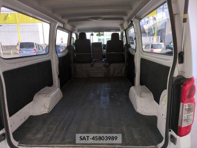 Nissan NV350 Caravan 2020-05 8316181-5