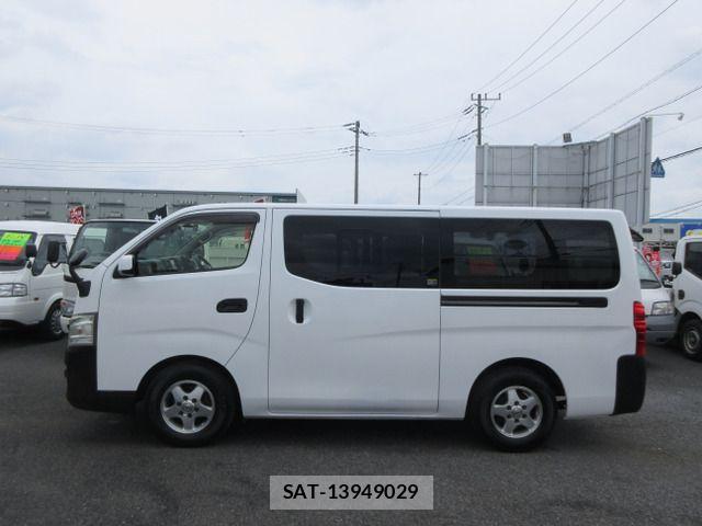 Nissan NV350 Caravan 2016-11 8316180-4
