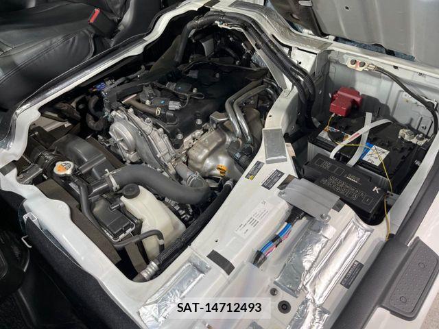 Nissan NV350 Caravan 2023-08 8316174-17