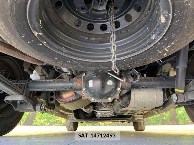 Nissan NV350 Caravan 2023-08 8316174-19