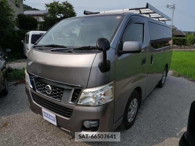 Nissan NV350 Caravan 2014-05 8316182-1