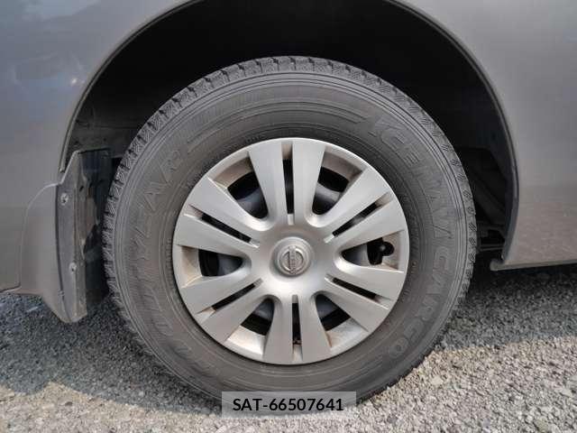 Nissan NV350 Caravan 2014-05 8316182-7