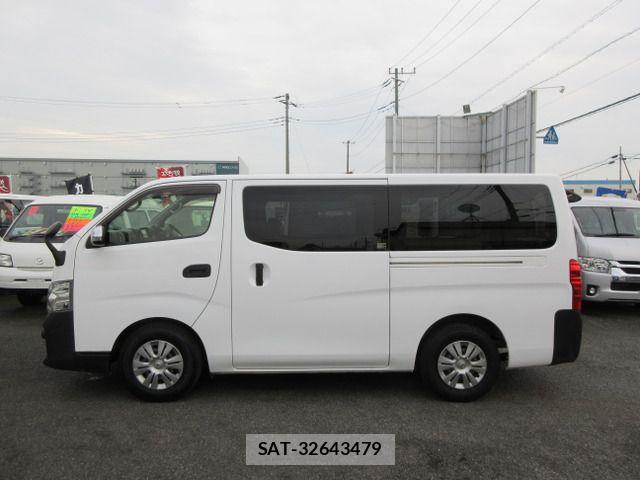 Nissan NV350 Caravan 2017-12 8316178-4