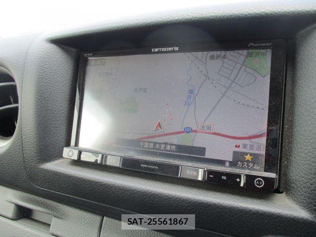 Nissan NV350 Caravan 2019-02 8337262-24