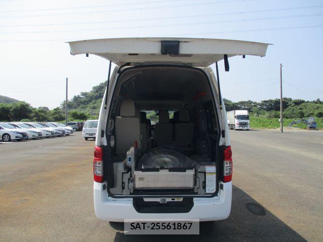 Nissan NV350 Caravan 2019-02 8337262-5