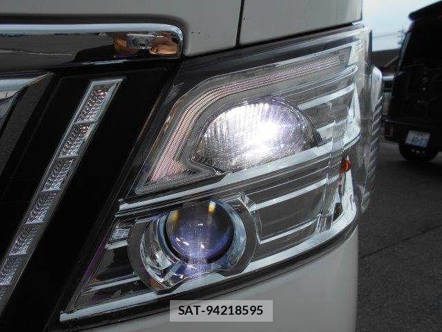 Nissan NV350 Caravan 2020-02 8337251-14