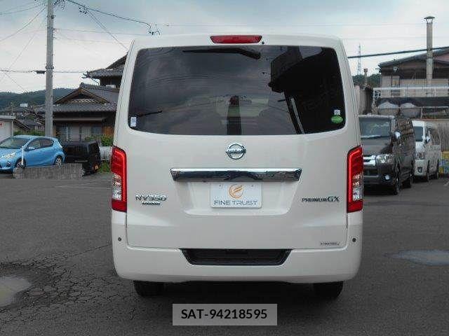 Nissan NV350 Caravan 2020-02 8337251-21