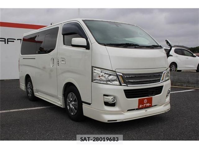 Nissan NV350 Caravan 2016-12 8337264-9