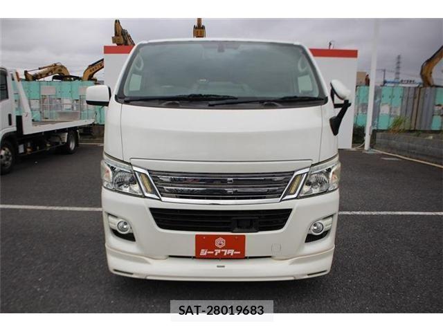 Nissan NV350 Caravan 2016-12 8337264-10