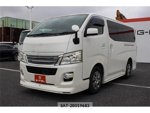 Nissan NV350 Caravan 2016-12 8337264-11
