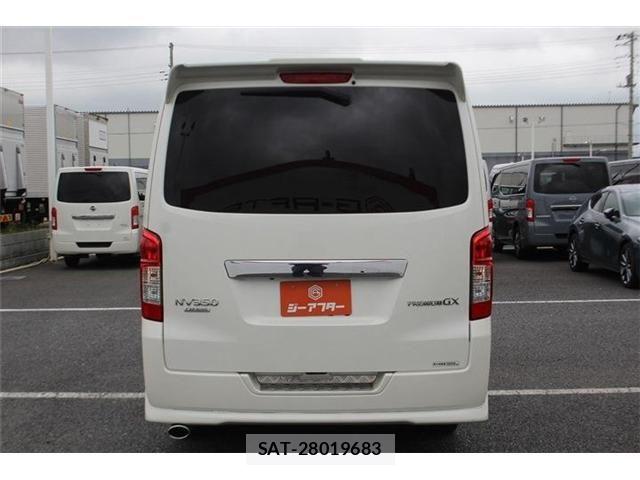 Nissan NV350 Caravan 2016-12 8337264-14
