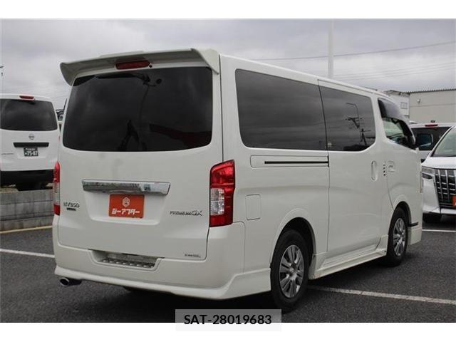 Nissan NV350 Caravan 2016-12 8337264-15