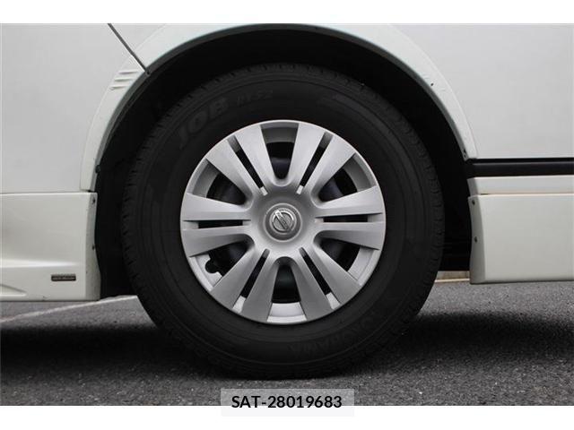 Nissan NV350 Caravan 2016-12 8337264-17
