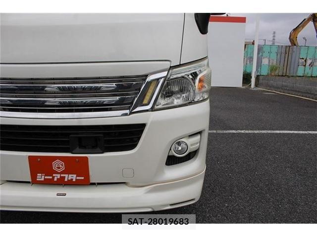 Nissan NV350 Caravan 2016-12 8337264-25
