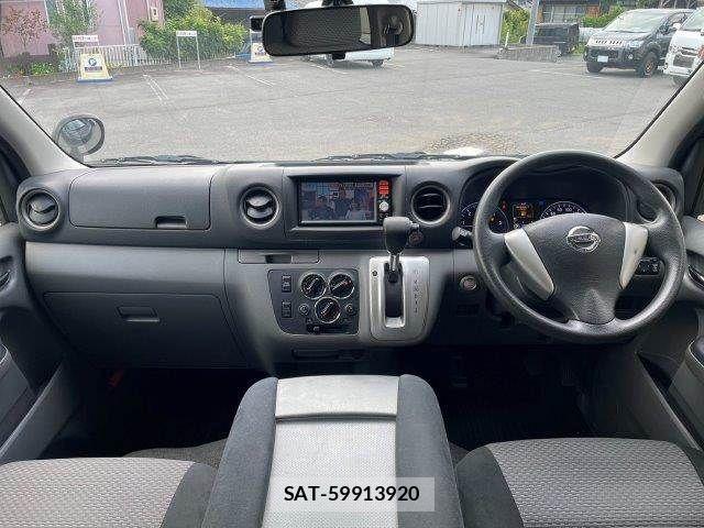 Nissan NV350 Caravan 2016-09 8337261-2
