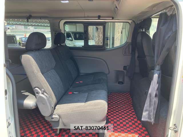 Nissan NV350 Caravan 2019-07 8337248-11