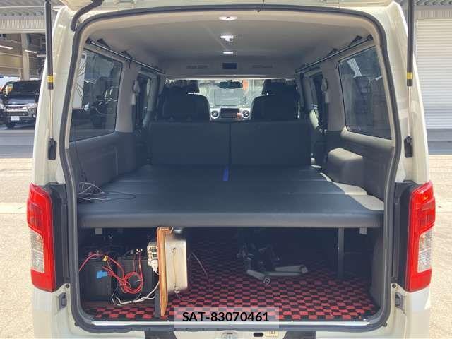 Nissan NV350 Caravan 2019-07 8337248-12