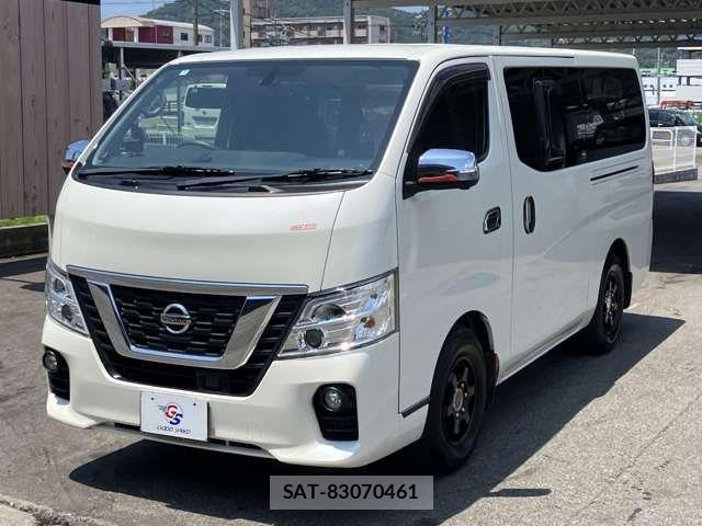 Nissan NV350 Caravan 2019-07 8337248-13