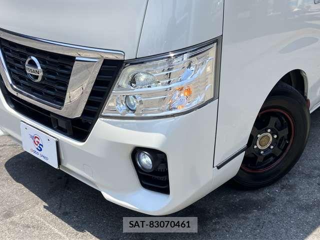 Nissan NV350 Caravan 2019-07 8337248-17