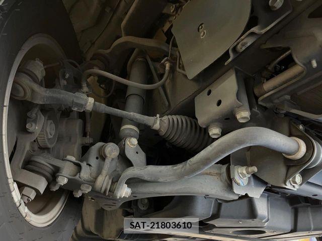 Nissan NV350 Caravan 2021-09 8337250-19