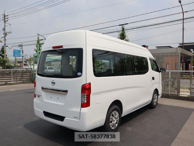 Nissan NV350 Caravan 2020-10 8337252-4