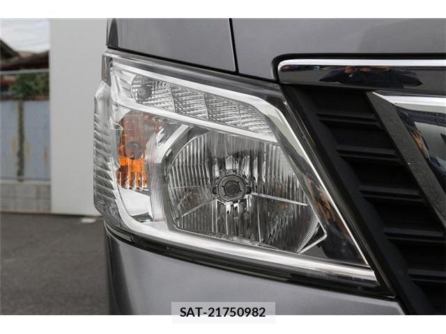 Nissan NV350 Caravan 2021-06 8337255-11