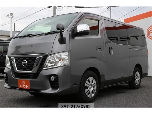 Nissan NV350 Caravan 2021-06 8337255-24